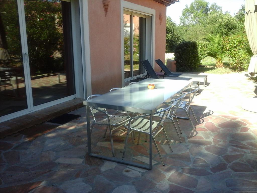 Mas Des Lys Roquebrune-sur-Argens Quarto foto